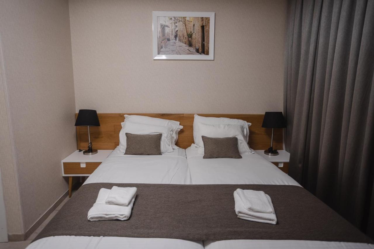 Luxury Apartments Boutique Haneviim エルサレム エクステリア 写真